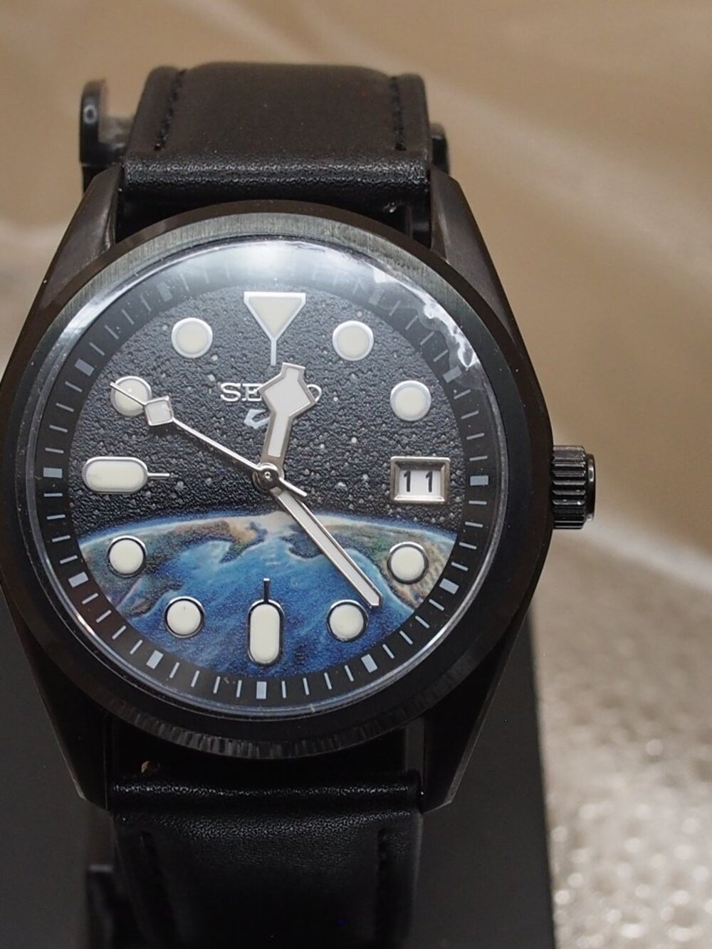 Custon watch Full lume planet dial